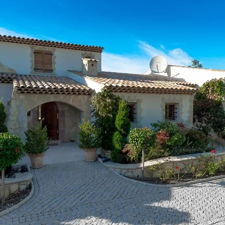 Villa Jaccuzzi | Pool | Golf | Tennis | Boules Court *